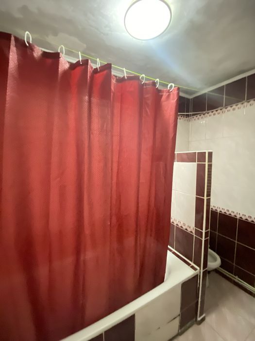 Здається подобово двокімнатна  квартира!! Документи