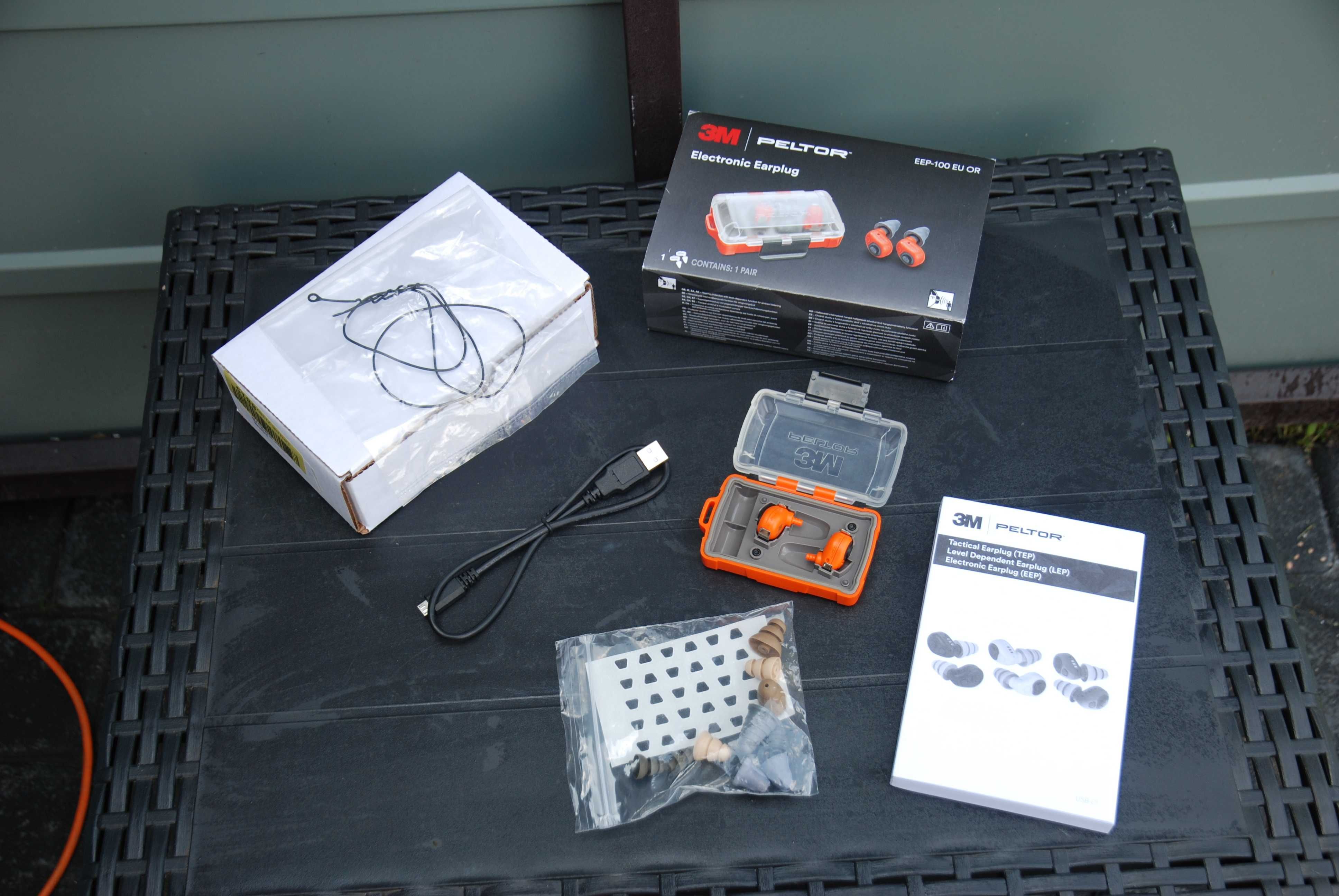 Elektroniczne zatyczki do uszu 3M™ PELTOR™ EEP-100
