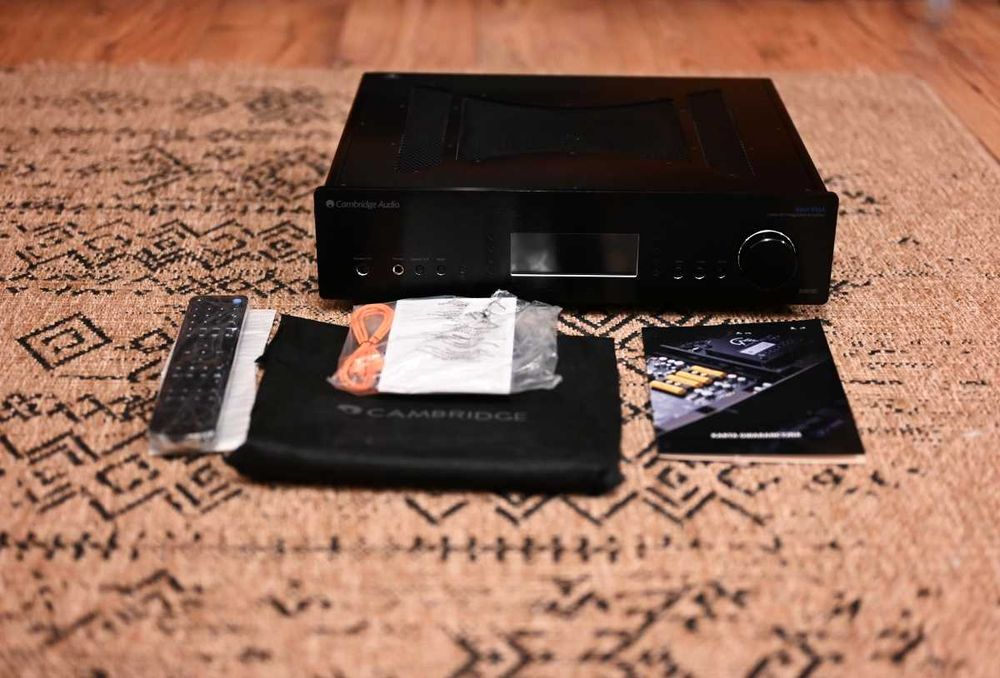 Cambridge Audio 851A wzmacniacz XLR pilot