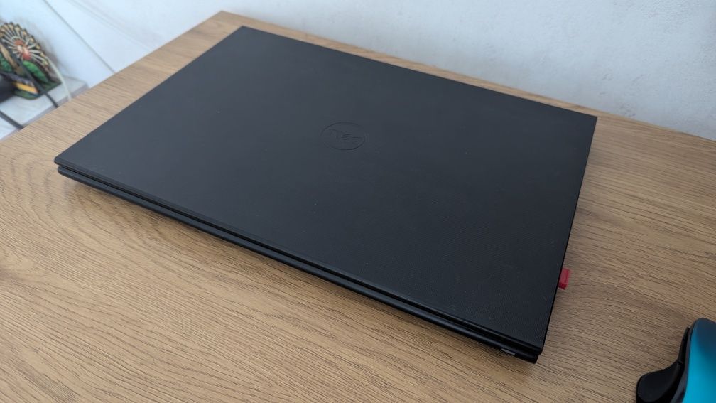 Ноутбук Dell Inspirion 15. 3000 series. 8 ОЗУ. SSD диск.  Nvidia G840m