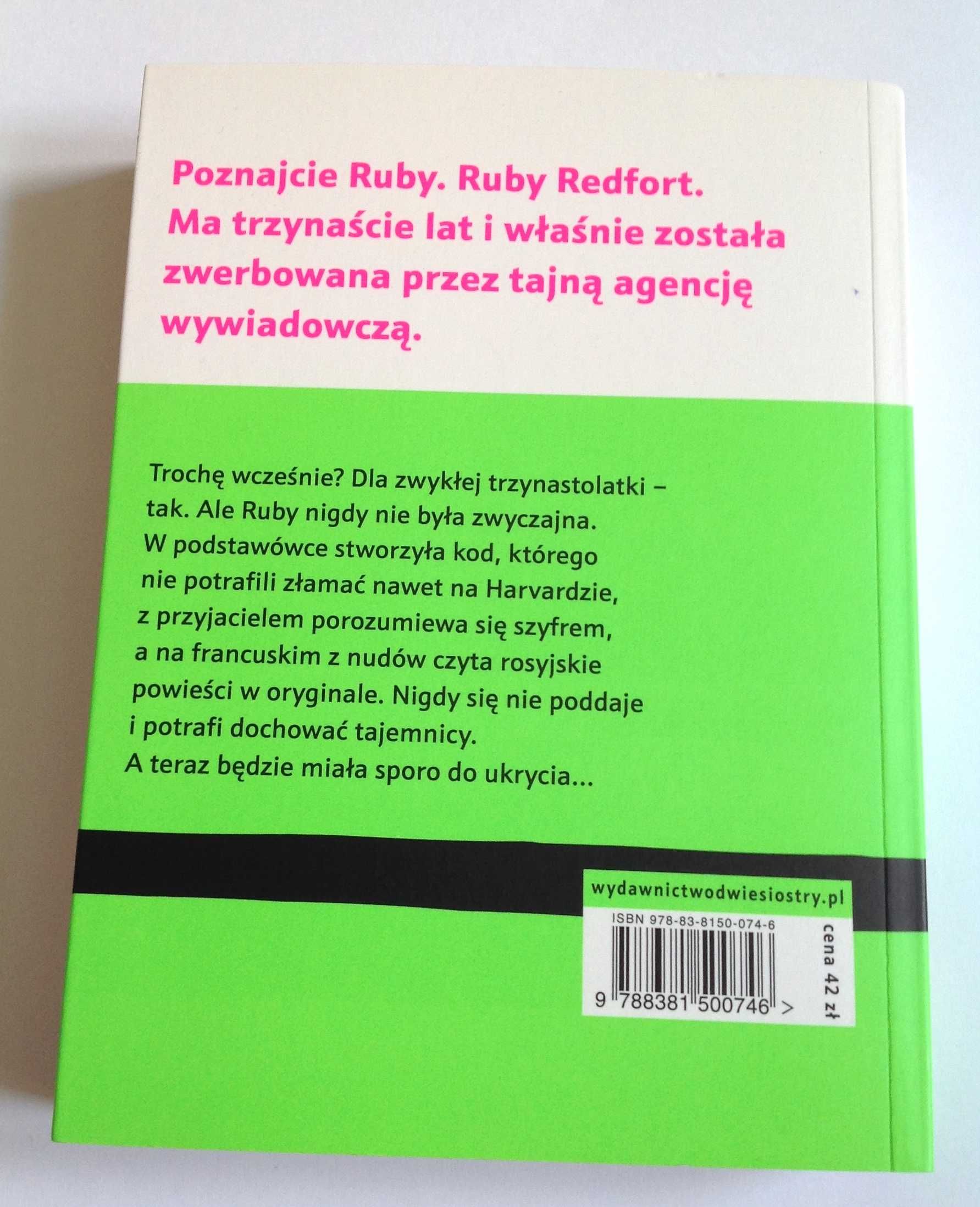 Lauren Child Ruby Redfort Spójrz mi w oczy