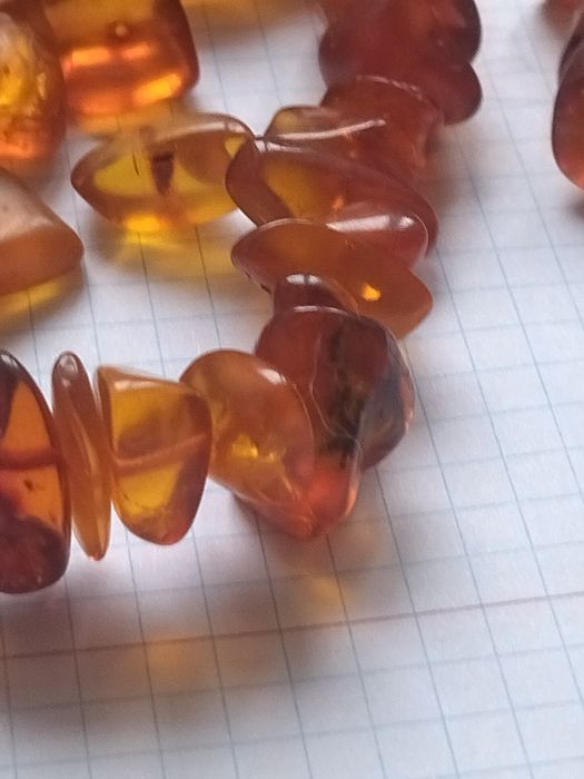 Бусы янтарь 80 гр.