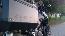 Suzuki DL V STROM 1050 9800 km. Przebiegu Kufry Nawigacja tank bag