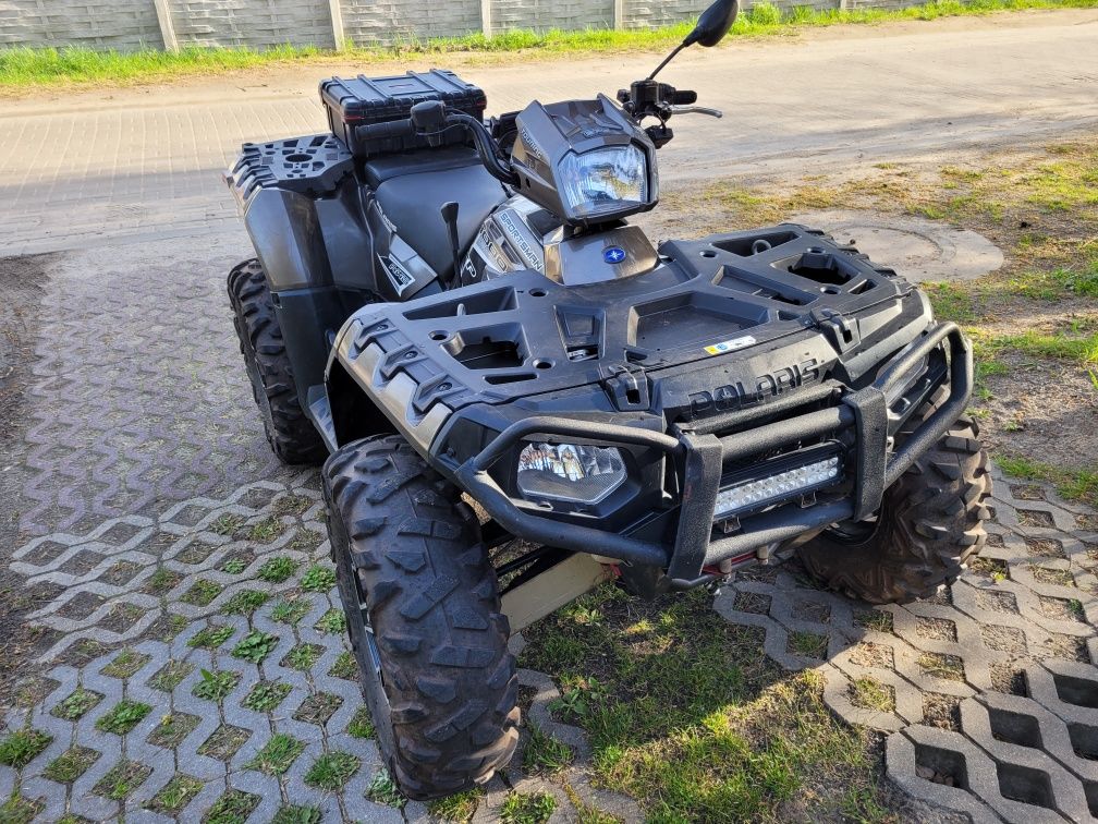 Polaris Sportsman XP 1000 Touring z dodatkowym wyposażeniem