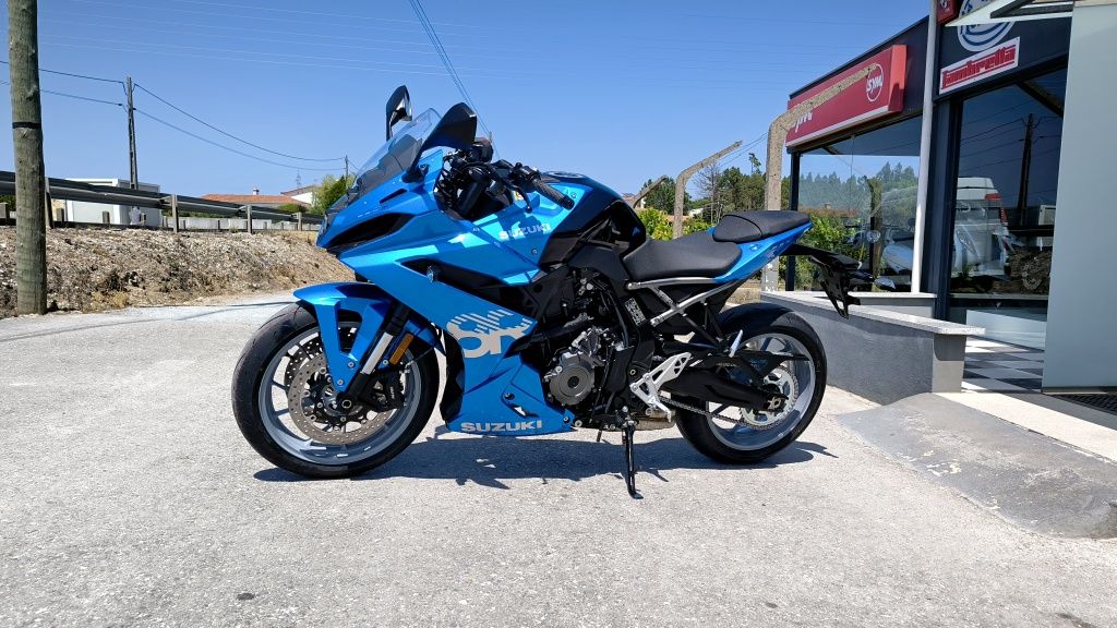 Suzuki GSX8R, desconto de 800€