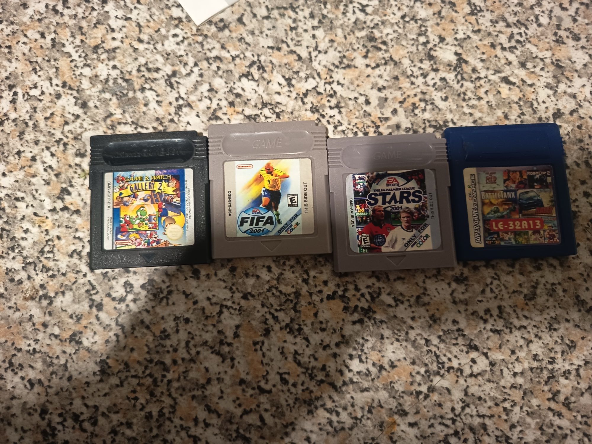 Game Boy color com caixa