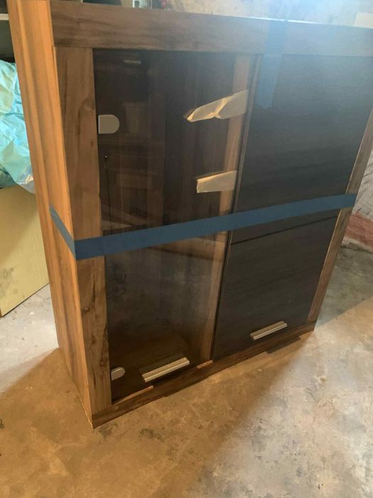 Szafka wisząca drzwiczki szklane