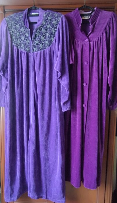 Халаты велюровые сиреневый р.58-60 и фиолетовый р.54-56