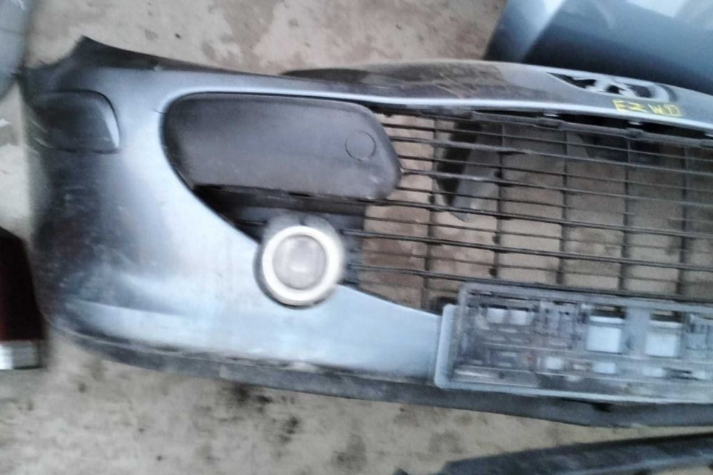 zderzak przedni przód Peugeot 307 fl lift EXLD, EZWD, KTGA