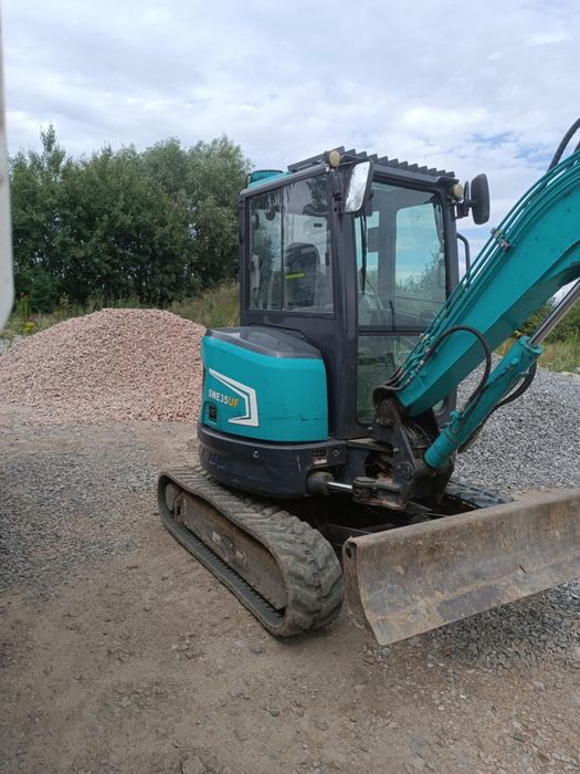 Mini-koparka SUNWARD SWE 35UF Łyżki w zestawie