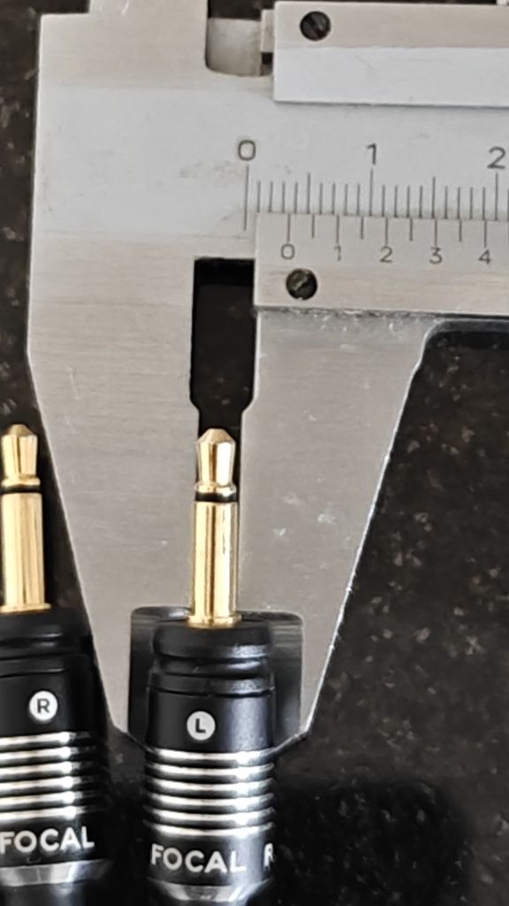 Przewód/kabel  słuchawkowy Focal o długości 1, 2 m + przedłużacz 1,5 m