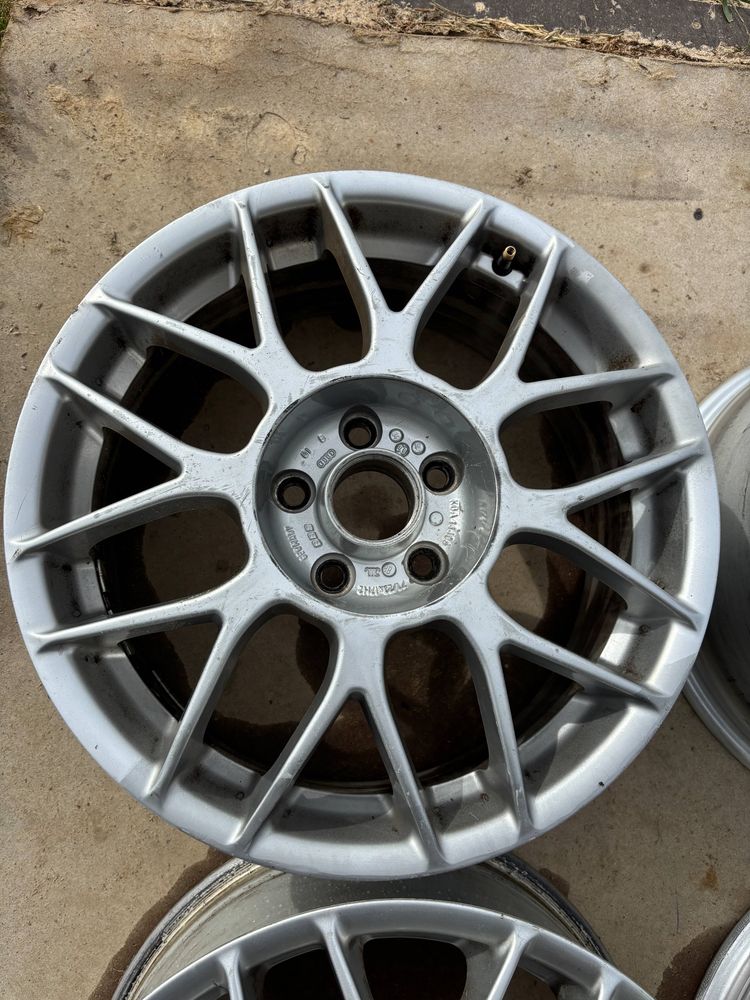Sprzedam felgi aluminiowe BBS 5x112 R17 do Audi A6 C5