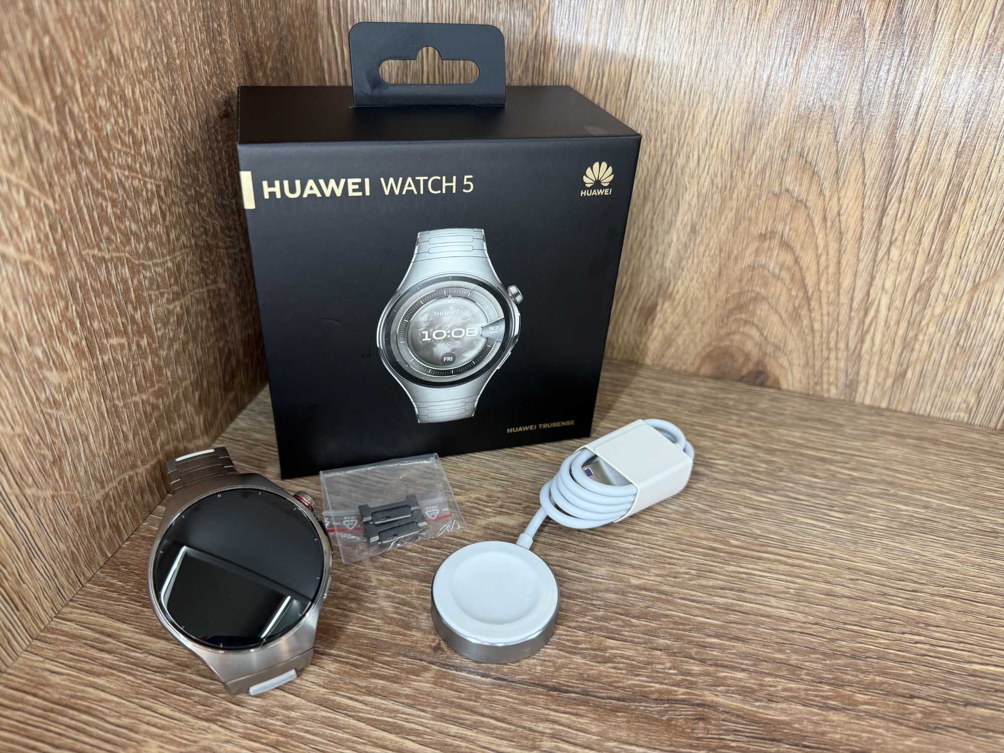 Smartwatch Huawei Watch 5 Titanium 46mm RTS-AL00 Pudełko - jak nowy