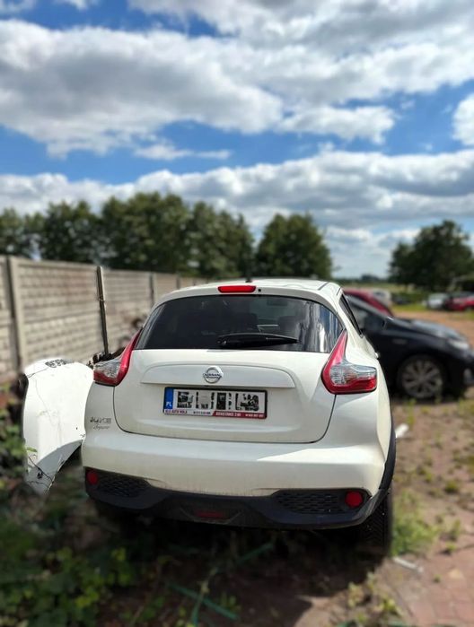 Nissan Juke Auto odpala i jeździ, uszkodzenia powierzchowne