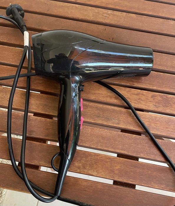 Vendo secador de cabelo