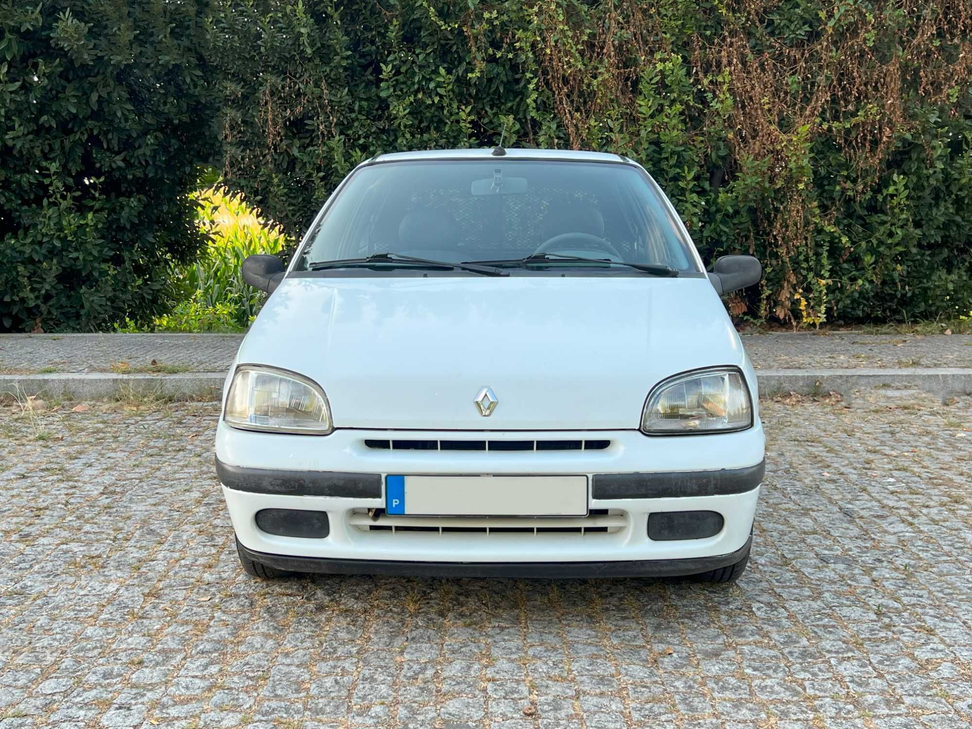 Renault Clio 1.9d Comercial