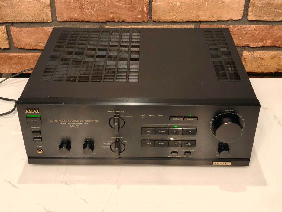 AKAI AM-55 ! Znakomity wzmacniacz z wbudowanym DAC / przetwornikiem