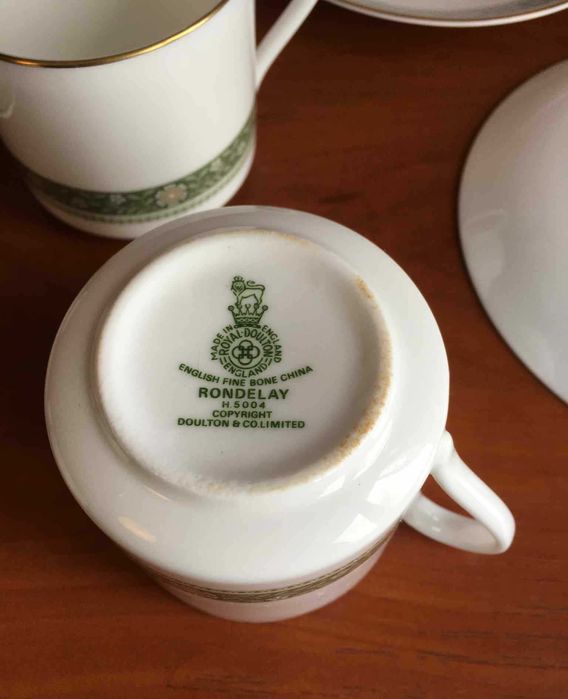 Zestaw 5 filiżanek i spodków do kawy Royal Doulton