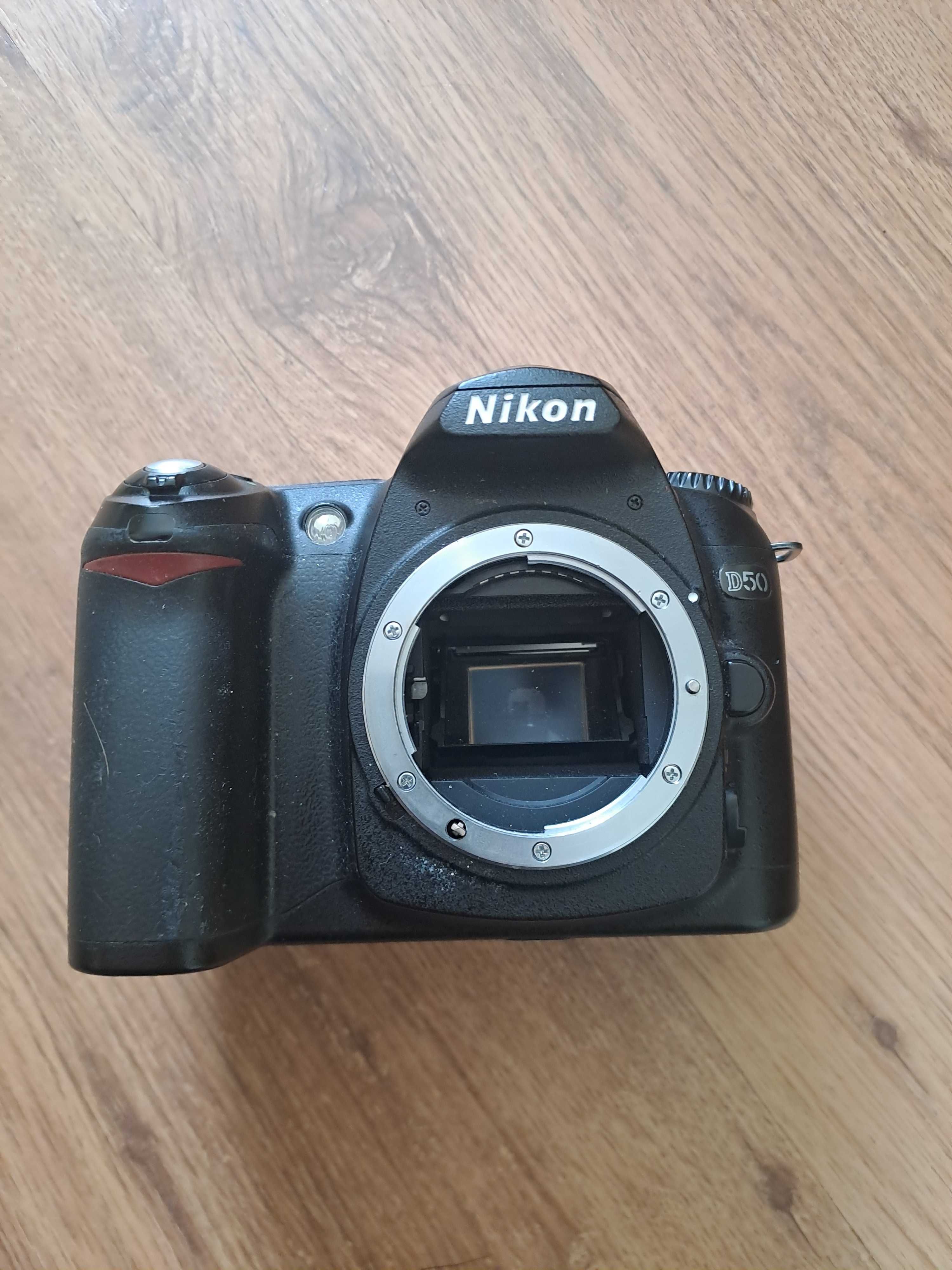 D50 body. Nikon                  .