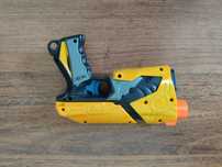 Nerf dart tag sharp shot + 4 strzałki
