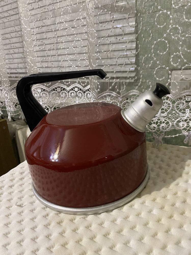 Чайник на газ, емальований, посуд