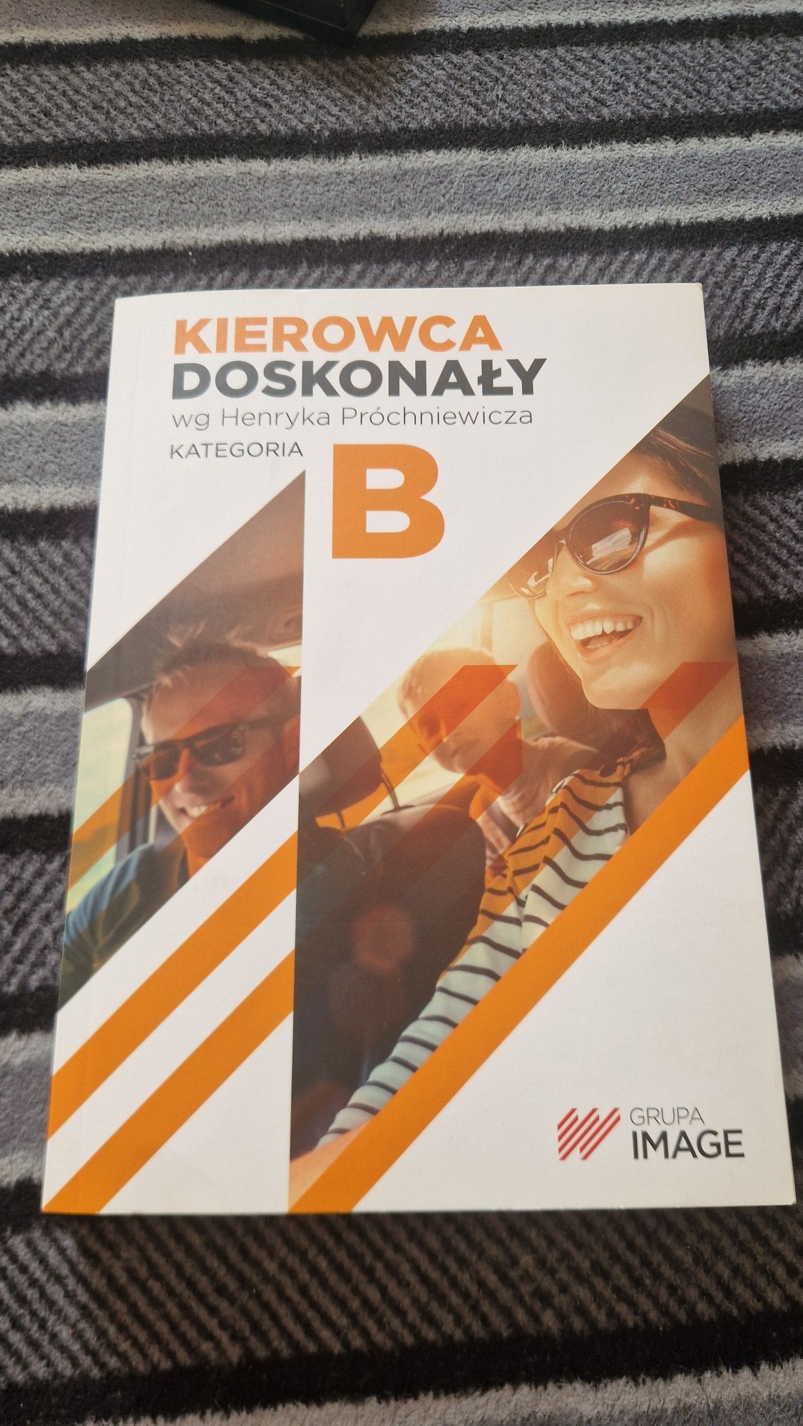 Książka Kierowca doskonały Kat B pytania online dostęp 90 dni