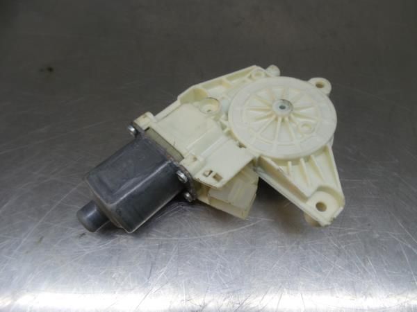 Motor vidro trás esquerdo MERCEDES-BENZ Classe C (W204)
