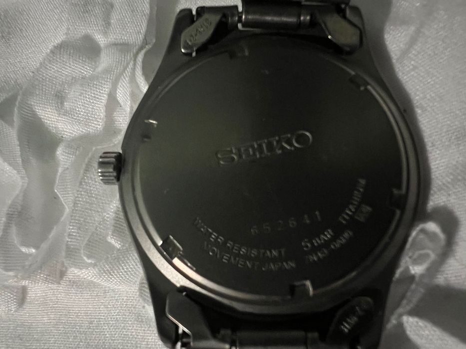 Zegarek męski Seiko kwarcowy tytanowy