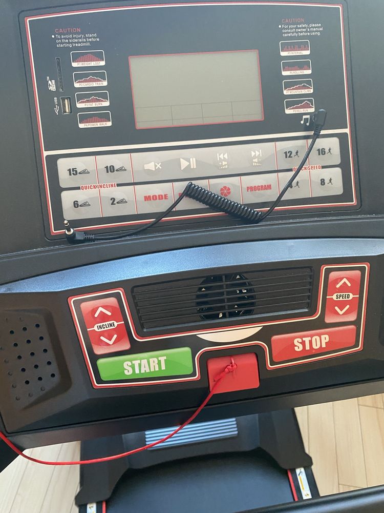 Бігова доріжка FitLogic T15 (T150M)