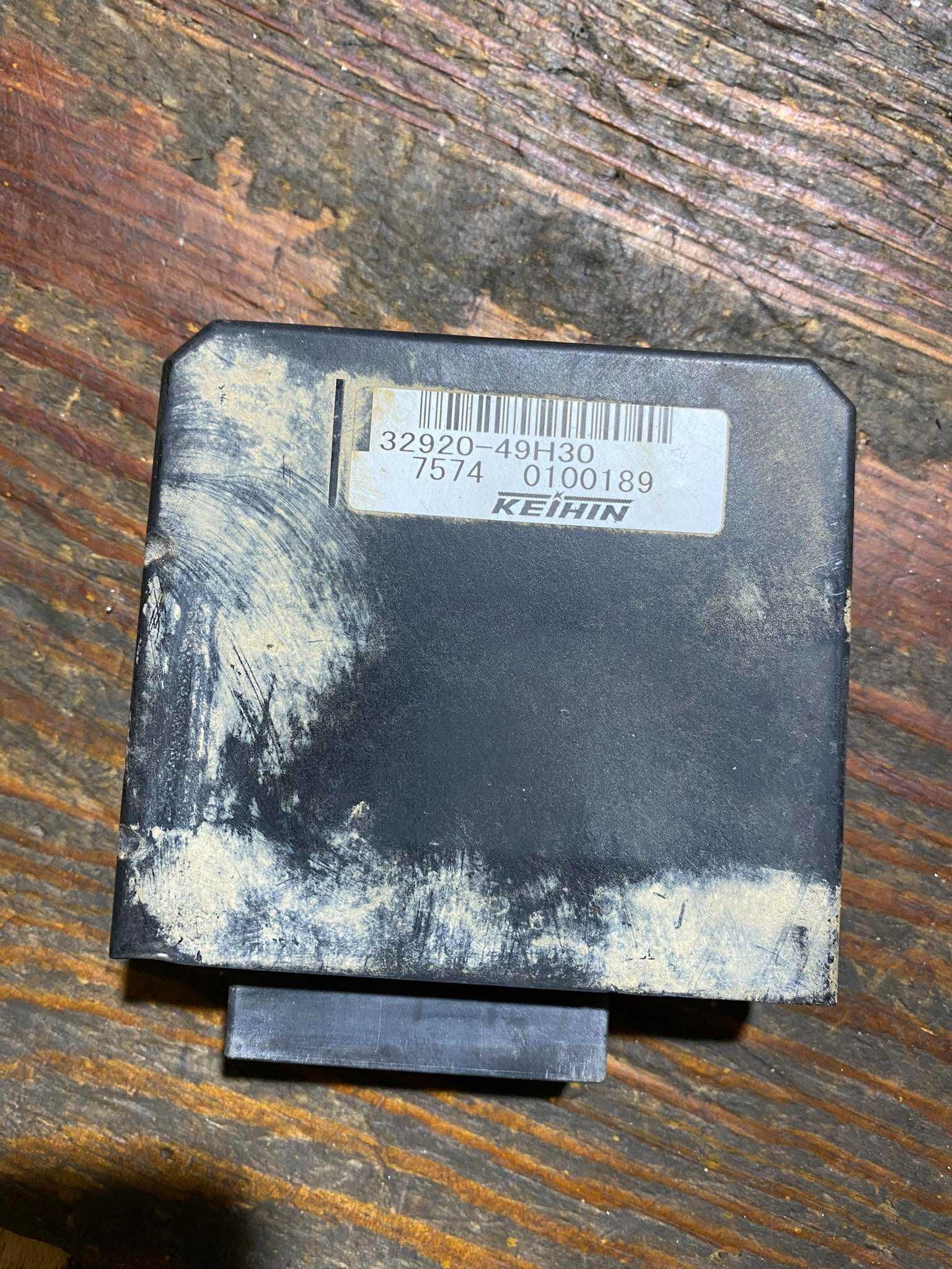 MODUL zaplonowy komputer ecu  SUZUKI RMZ 250 r 10-13