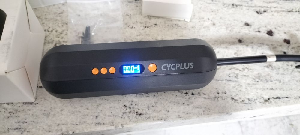 Cycplus A4 Kompresor Pompka