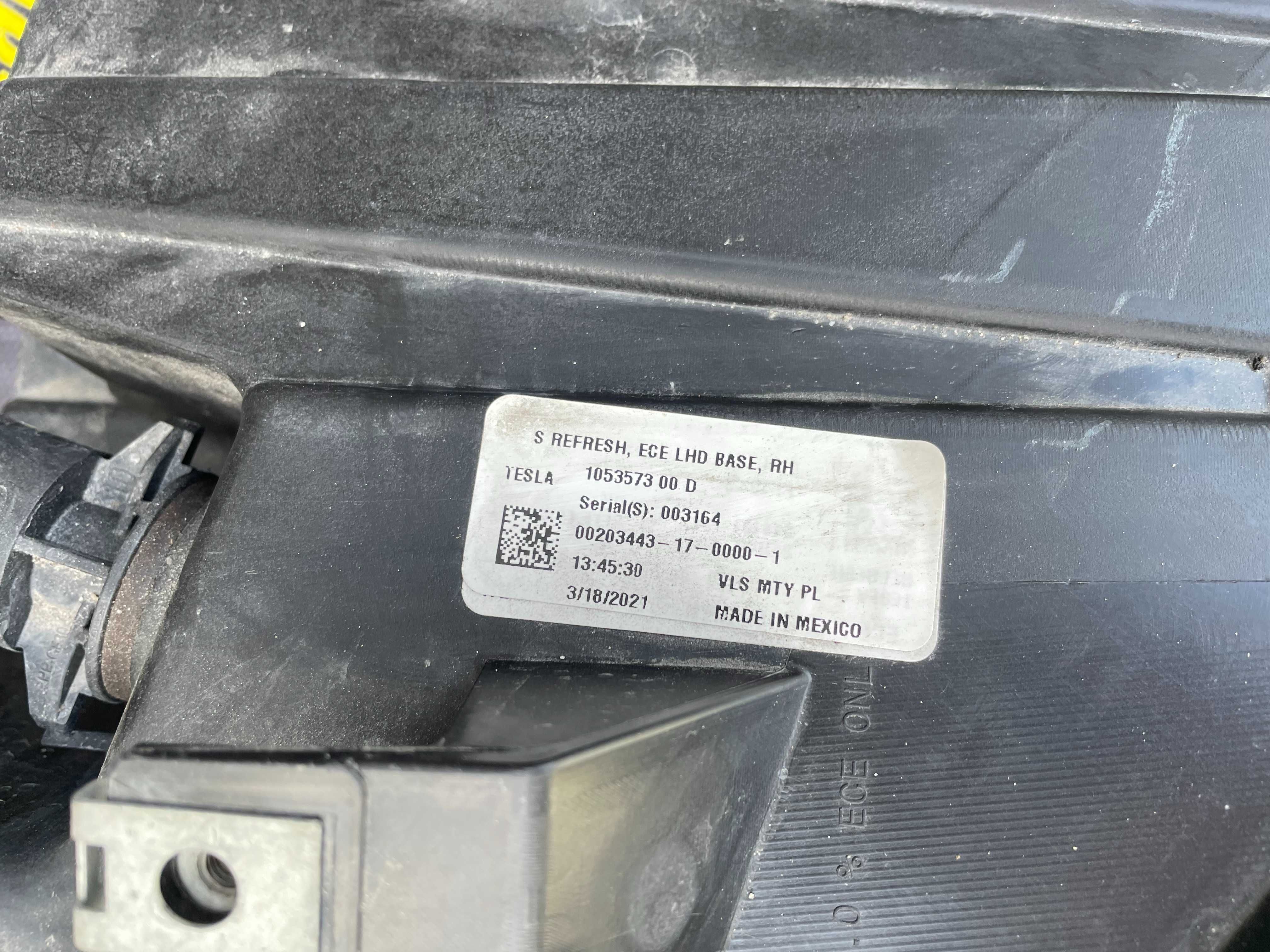 Фара передня права Tesla S Lift фара правая Base Tesla S 1053573-00-D