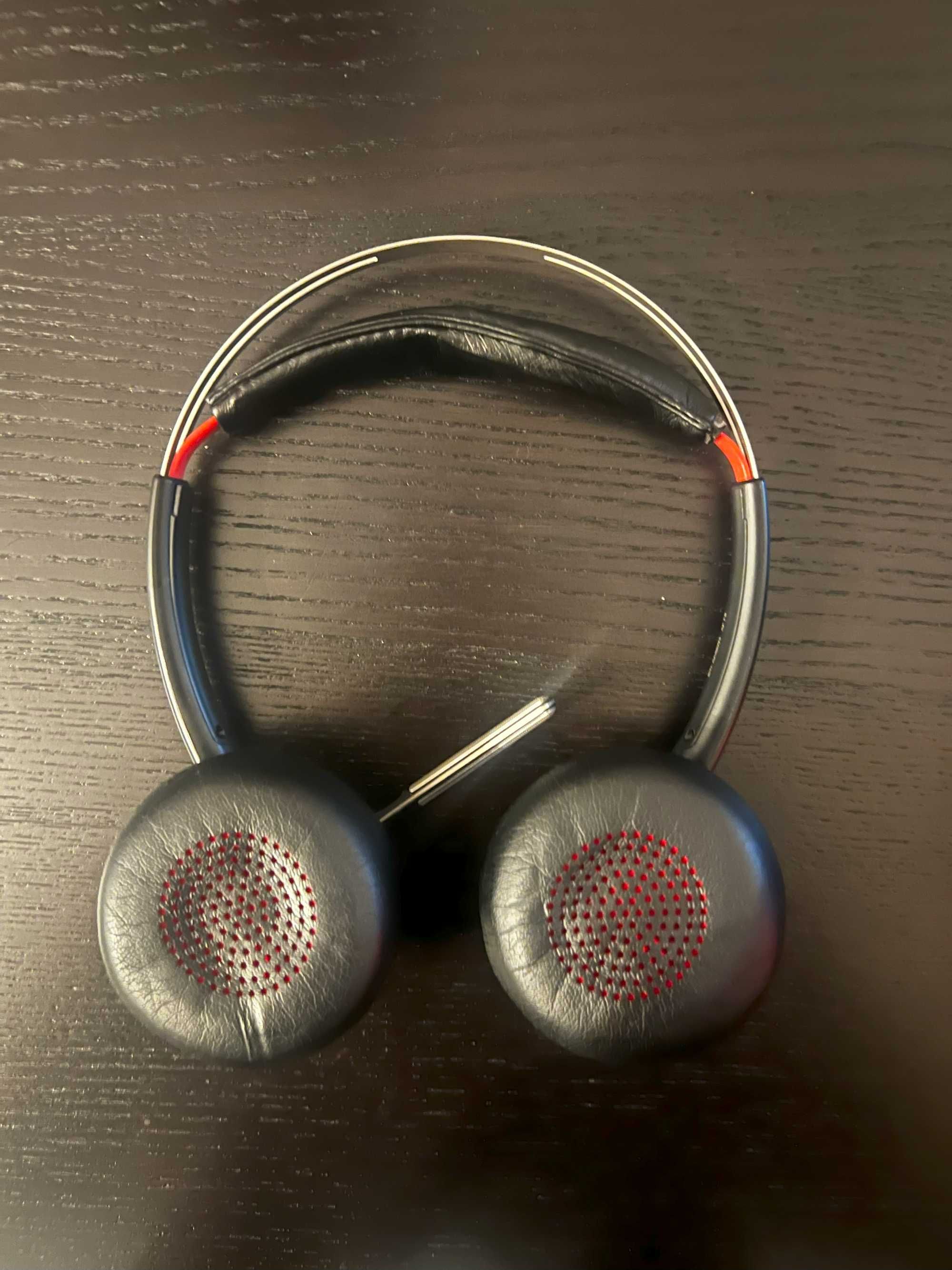 Plantronics Voyager Focus UC