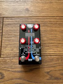 Alexander Pedals SpaceForce (efekt gitarowy reverb)