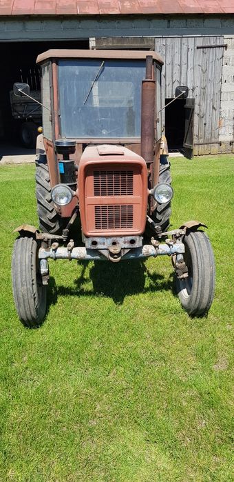 Ursus C-330 traktor