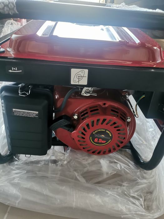 Генератор 3.5 квт. бензин