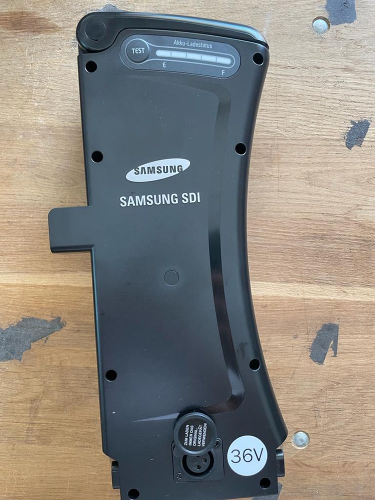 Акумулятор  Samsung SDI 36 Volt 12 AH 438 WH