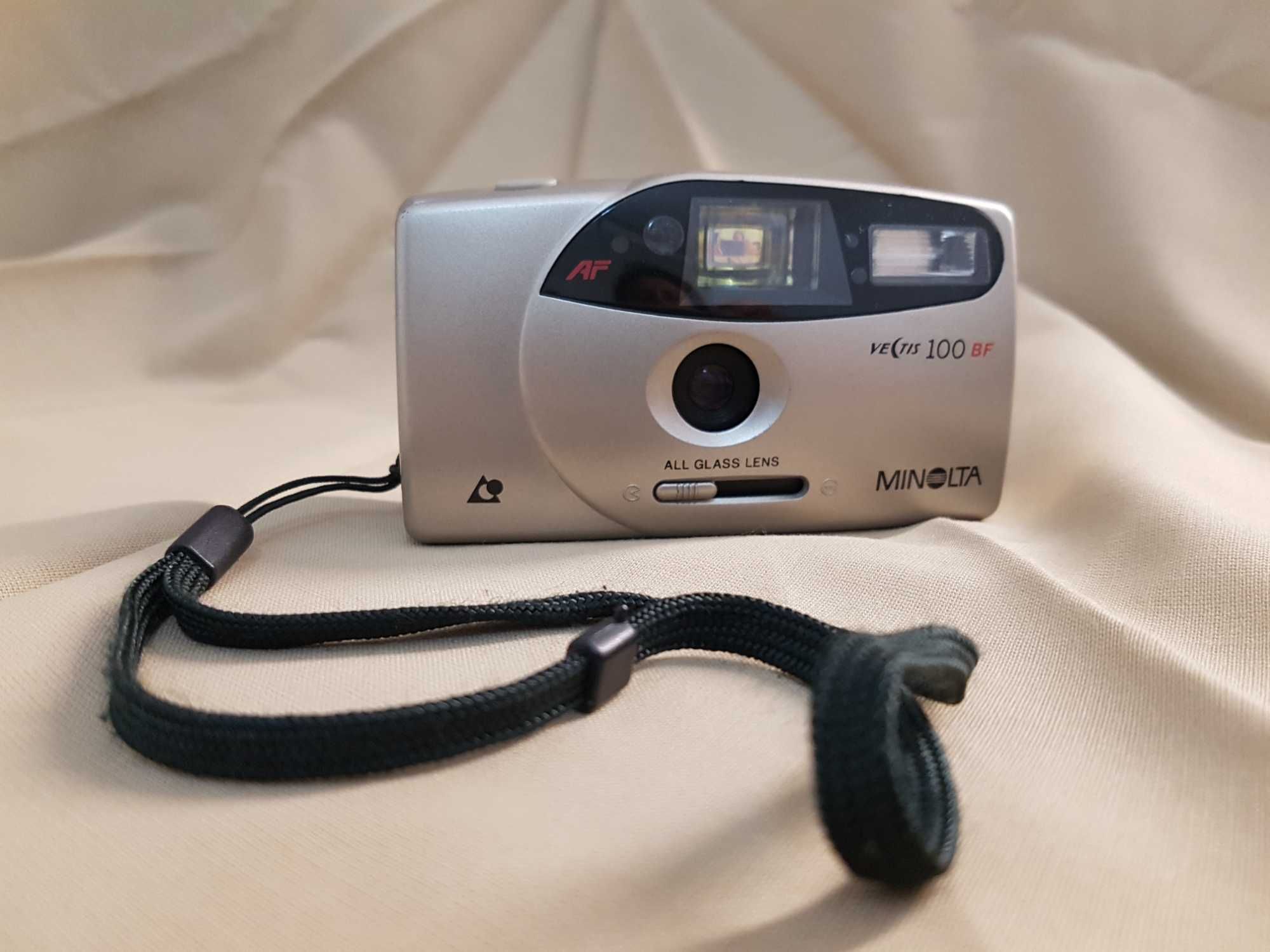 Máquina fotográfica MINOLTA - VECTIS 100BF