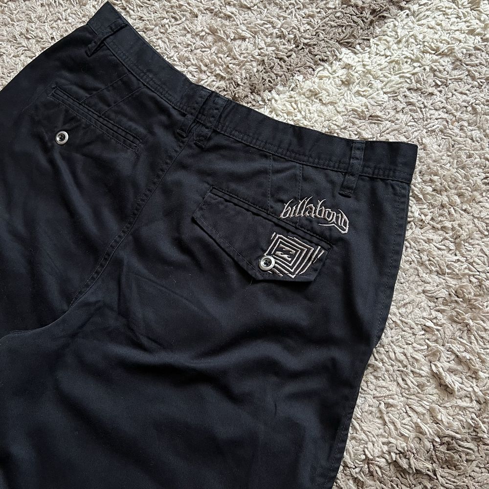 Широкі шорти Billabong