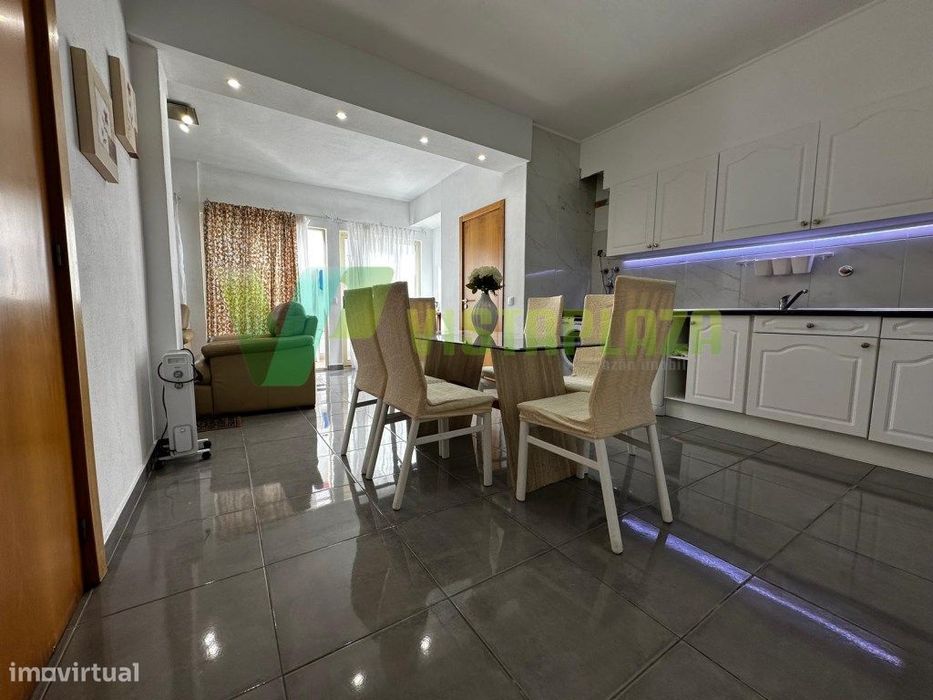 Casas Térreas T3 e T1+1 para Arrendamento Anual na Pedra Mourinha, ...