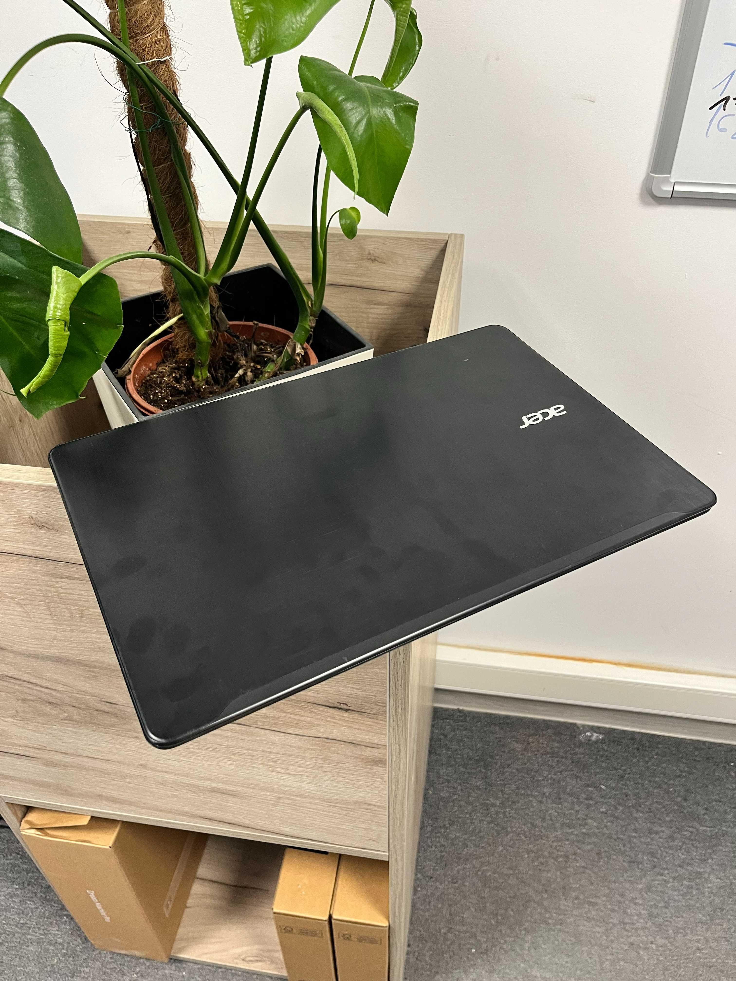 Laptop ACER Aspire F5 |I5 7gen|8GB|480SSD|W10HOME|