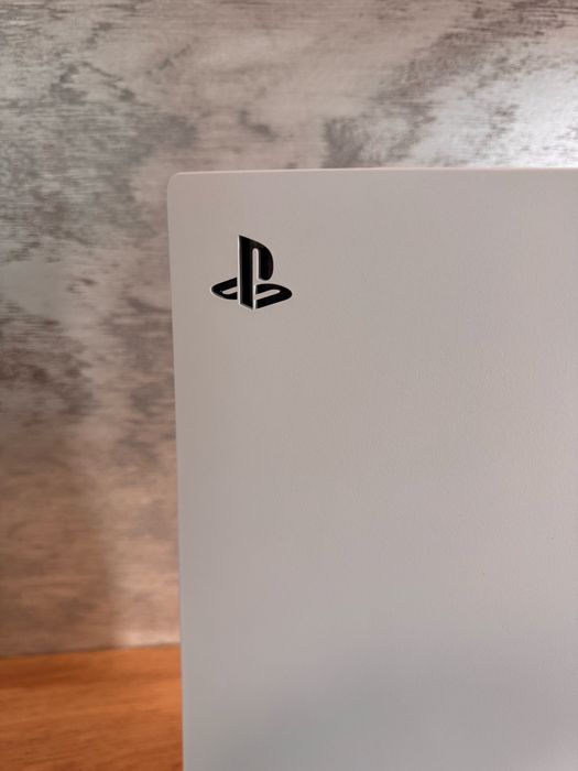 OKAZJA 2 PADY / PS 5 Z Napedem / GWARANCJA/ 15 Gier/Playstation 5