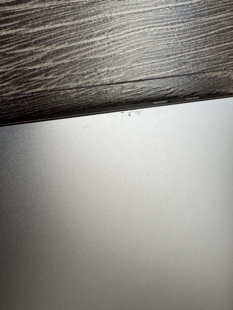Macbook Pro 16 i9 1tb ssd A2141
