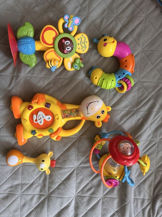 Іграшки розвиваючі