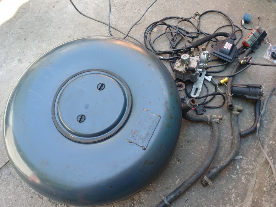 Комплект ГБО полный комплект баллон Atiker Tomasetto GoFast 200 Valtek