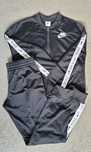 dres nike xl (156-166cm)