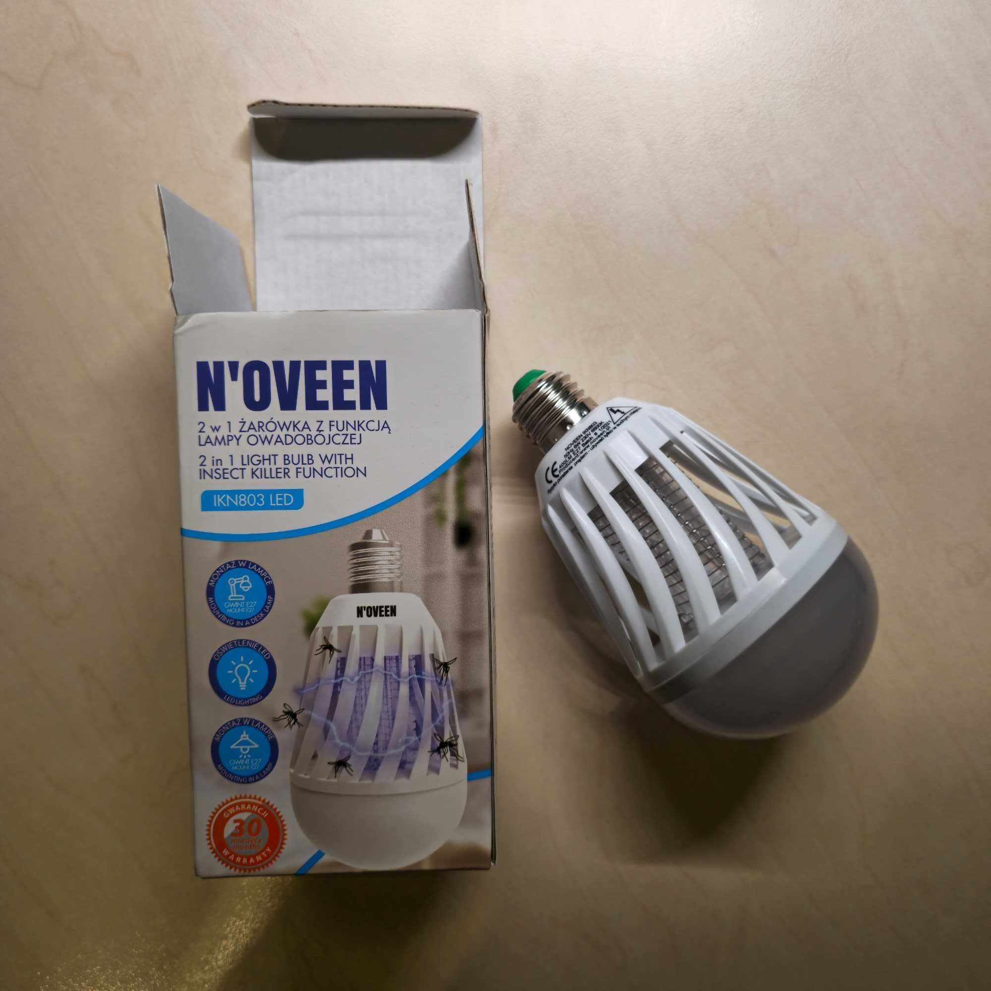 Żarówka z funkcją lampy owadobójczej