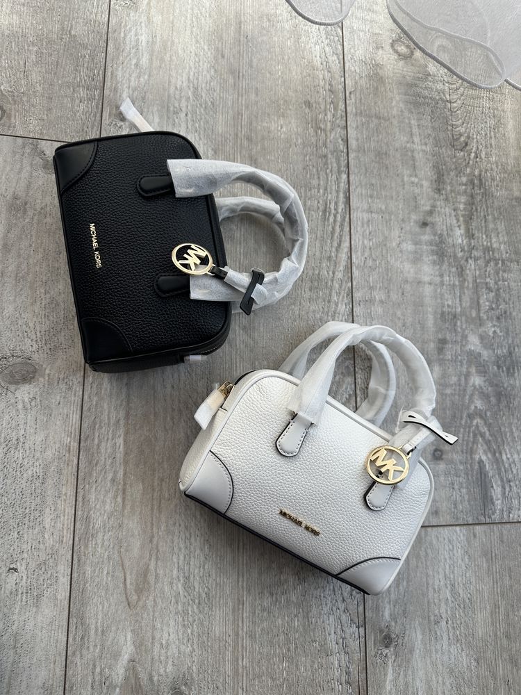 Mała nowa torebka Michael Kors Thompson XS Satchel xbody leather biała