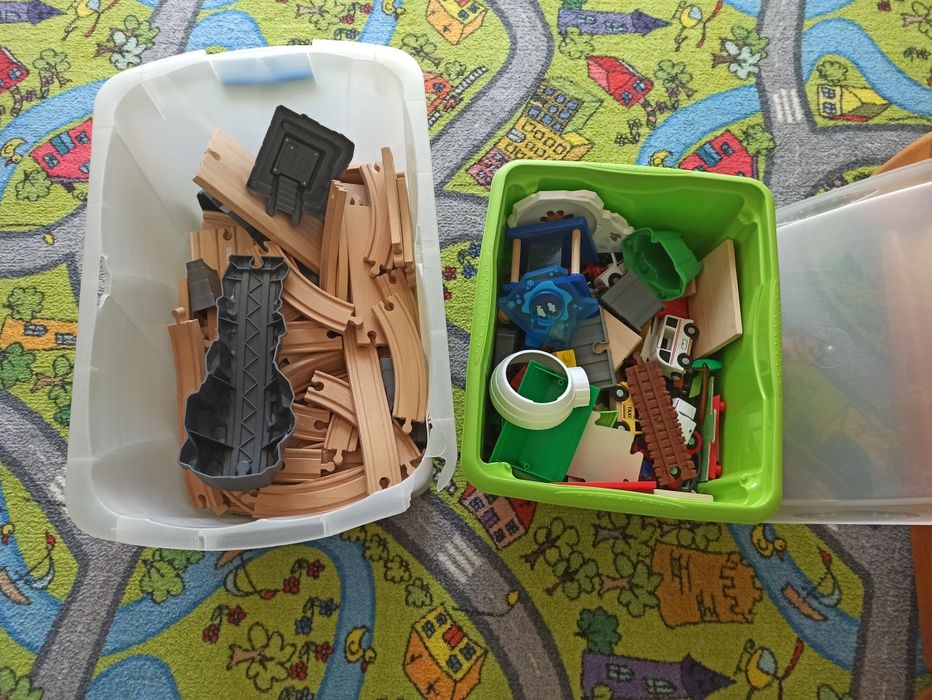 Drewniana kolejka dla dzieci