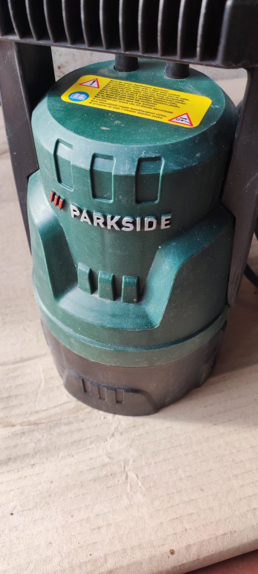 Заглибний водяний насос Parkside PRP 400 B1